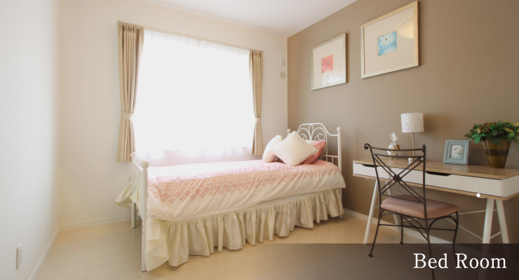 Bed Room/ベッドルーム